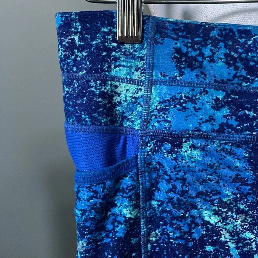 ATHLETA SPLATTER BE FREE KNICKER YOGA PANTS WITH POCKETS - Picture 2 of 13